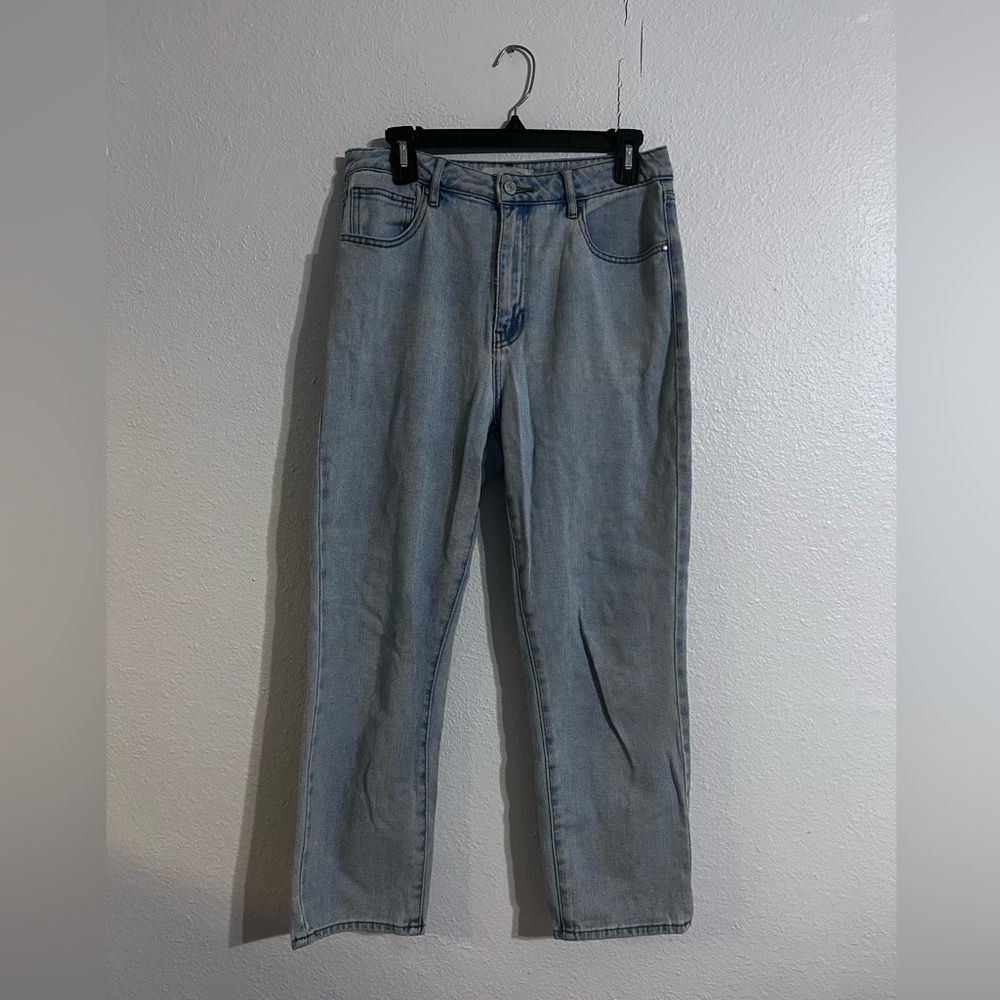 PacSun Woman’s Light Blue Mom Jeans